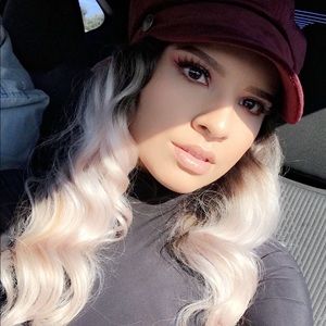 Meet your Posher, Dolores